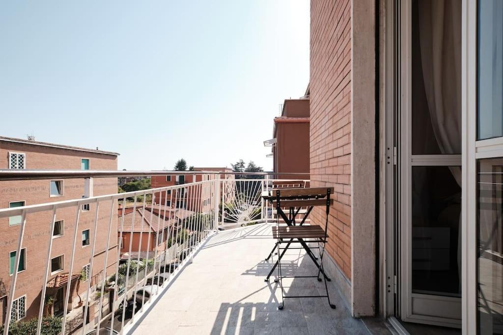 Ospedale Gemelli-vaticano Domus Di Pace 1bdr Appartement Rome